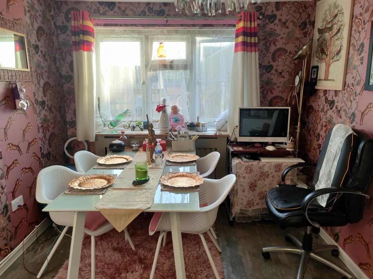 Keyhaven Walk Apartment Manchester Bagian luar foto